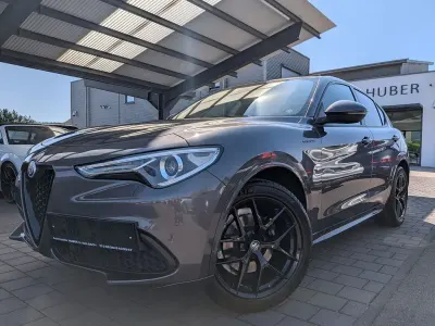 Gebraucht Alfa Romeo Stelvio Veloce 280 PS (205 kW) 2022 Grau SUV