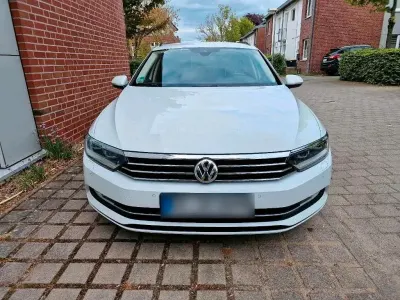 Używany VW Passat 120 KM (88 kW) 2017 Biały Kombi