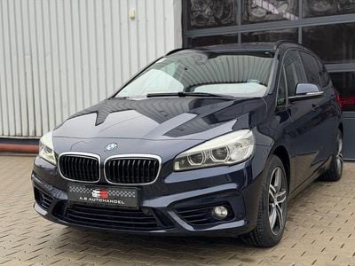 Gebraucht BMW 218 Sport Line 150 PS (110 kW) 2018 Blau Kombi