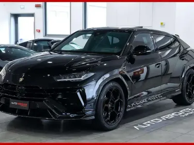 Usata Lamborghini Urus 666 CV (489 kW) 2023 Nero SUV