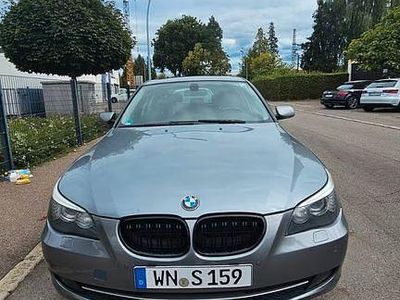 BMW 523