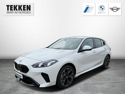 Weiss Neu 2025 BMW 120 M Sport Kleinwagen | 38.190 € (Etwas zu teuer)