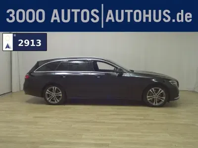 Gebraucht Mercedes E220 Avantgarde 220 PS (161 kW) 2022 Schwarz Limousine