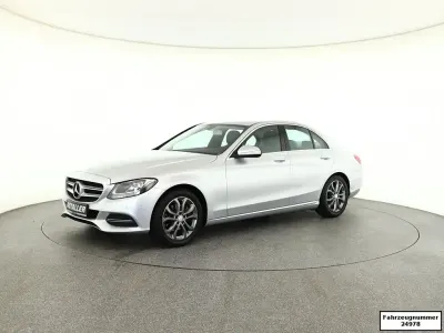 Gebraucht Mercedes C220 Avantgarde 170 PS (125 kW) 2014 Iridiumsilber Limousine