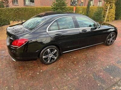 Gebraucht Mercedes C220 Avantgarde 194 PS (142 kW) 2020 Schwarz Limousine