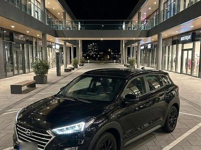 Gebraucht Hyundai Tucson Premium 177 PS (130 kW) 2019 Schwarz SUV