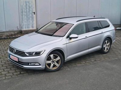 Gebraucht VW Passat 150 PS (110 kW) 2019 Silber Kombi