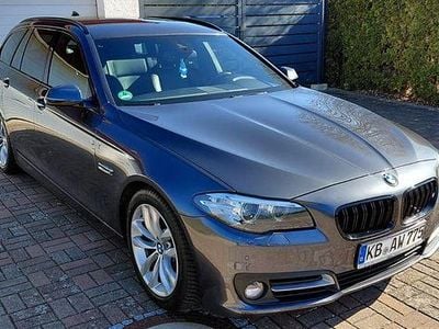 Gebraucht BMW 520 Sport Line 190 PS (139 kW) 2016 Grau Kombi