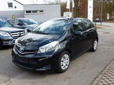 Gebraucht Toyota Yaris Life 99 PS (72 kW) 2012 Schwarz Kleinwagen