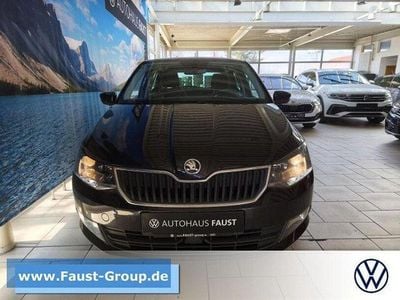 Gebraucht Skoda Fabia Ambition 90 PS (66 kW) 2015 Schwarz perleffekt Kleinwagen