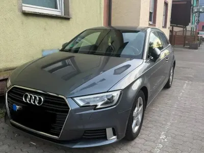 Gebraucht Audi A3 Sport 116 PS (85 kW) 2017 Grau