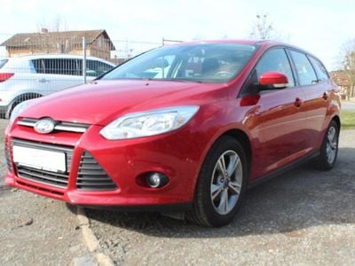 Gebraucht Ford Focus Champions Edition 125 PS (91 kW) 2013 Rot Kombi