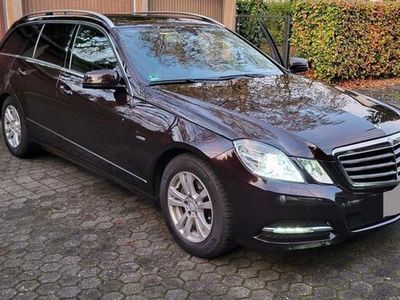 Mercedes E200