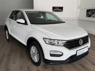 Gebraucht VW T-Roc Basis 116 PS (85 kW) 2018 Weiß SUV