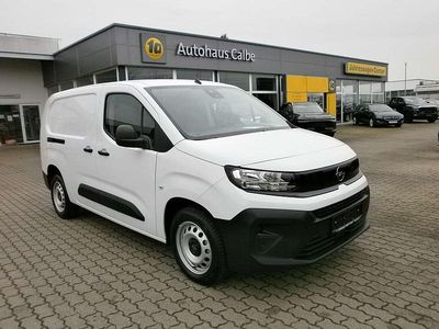 Neu Opel Combo Basis 102 PS (75 kW) 2025 Weiß Kombi