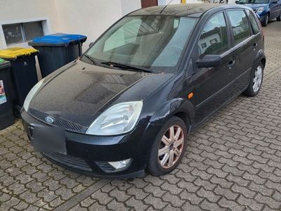 gebraucht Ford Fiesta 