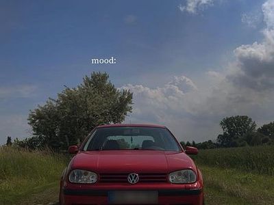 Gebraucht VW Golf IV 75 PS (55 kW) 2001 Rot Limousine