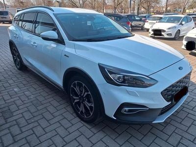 Gebraucht Ford Focus Active 182 PS (133 kW) 2019 Weiß Kombi