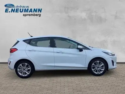 Usata Ford Fiesta Titanium 125 CV (91 kW) 2022 Bianco Utilitaria