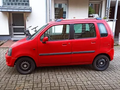 Gebraucht Opel Agila 55 PS (40 kW) 2024 Rot Kleinwagen