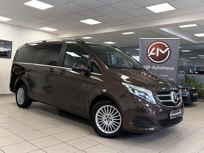 Gebraucht Mercedes V220 Avantgarde 320 PS (235 kW) 2019 Braun Van / Kleinbus