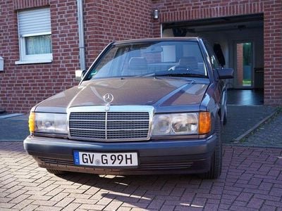 Braun Gebraucht 1991 Mercedes 190 Limousine | 8.000 €