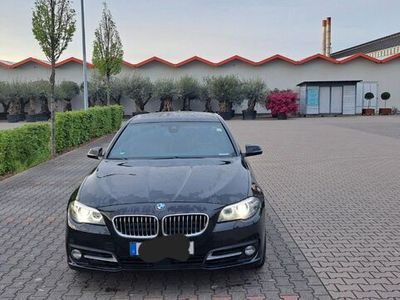 gebraucht BMW 525 d xDrive A -