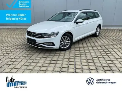 Używany VW Passat Business 150 KM (110 kW) 2021 Biały Kombi