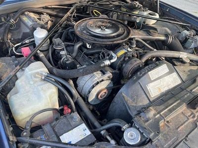 Gebraucht Cadillac Eldorado 136 PS (100 kW) 1983 Blau Coupé