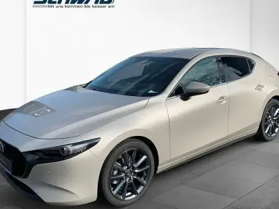 Ny Mazda 3 Center-Line 140 HK (102 kW) 2025 Beige Sedan
