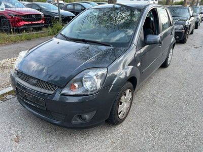 gebraucht Ford Fiesta 1.4 Benzin