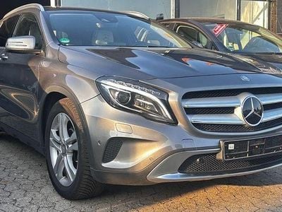 Mercedes GLA200