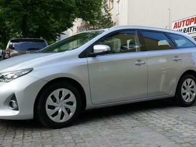 Toyota Auris Touring Sports