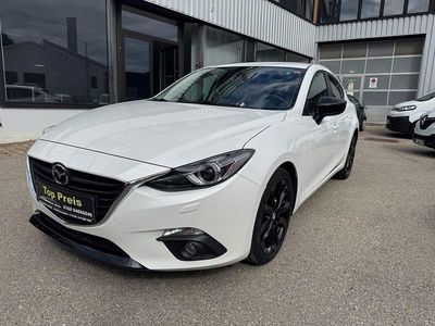 Weiß Gebraucht 2016 Mazda 3 Sports-Line Limousine | 13.490 € (Fairer Preis)