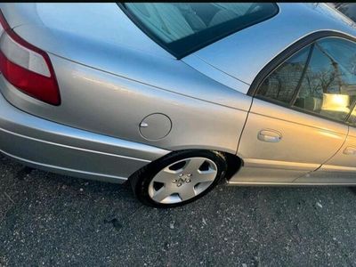 Opel Omega