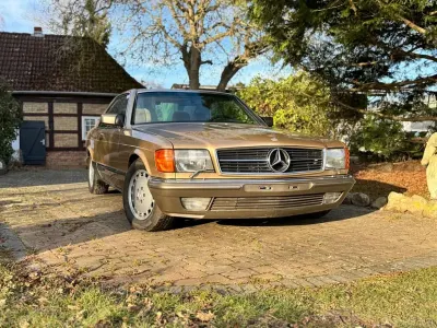 Brugt Mercedes 500 231 HK (169 kW) 1984 Guld Coupe