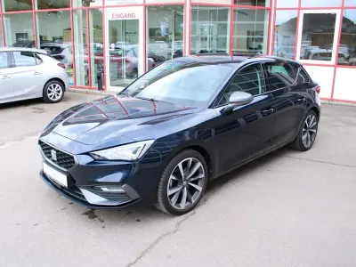 Gebraucht Seat Leon FR 150 PS (110 kW) 2022 Blau Limousine