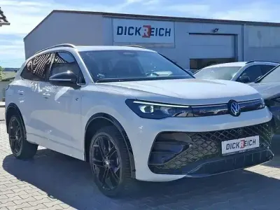 Gebraucht VW Tiguan R-line 193 PS (141 kW) 2025 Weiß SUV