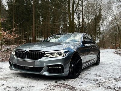 Gebraucht BMW 530 M Sport 252 PS (185 kW) 2017 Grau Limousine