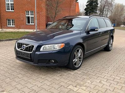 Second-hand Volvo V70 163 CP (119 kW) 2011 Albastru Break