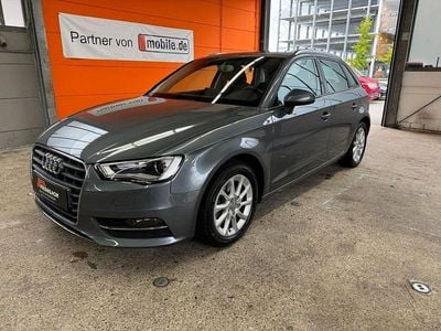 Gebraucht Audi A3 Sportback Attraction 122 PS (89 kW) 2013 Monsungrau Kleinwagen