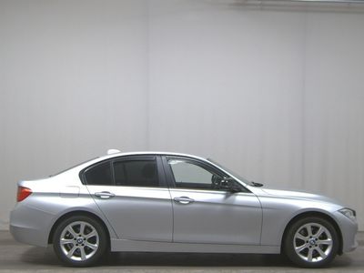 BMW 325