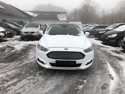 Weiß Gebraucht 2018 Ford Mondeo Titanium Limousine | 8.800 € (Fairer Preis)