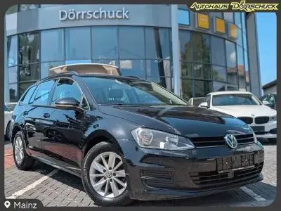 Gebraucht VW Golf VII Comfortline 116 PS (85 kW) 2014 Blau Kombi