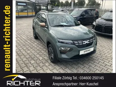 Gebraucht Dacia Spring Extreme 47 kW (65 PS) 2024 Grün Kleinwagen