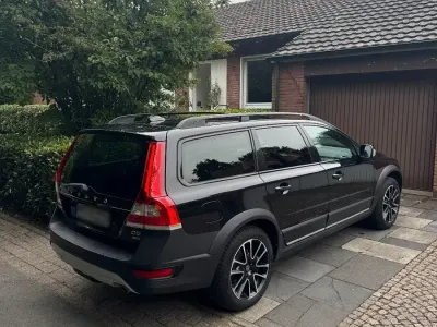 Gebraucht Volvo XC70 Summum 215 PS (158 kW) 2014 Schwarz Kombi
