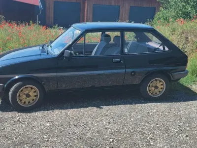 Gebraucht Ford Fiesta 45 PS (33 kW) 1986 Schwarz Kleinwagen