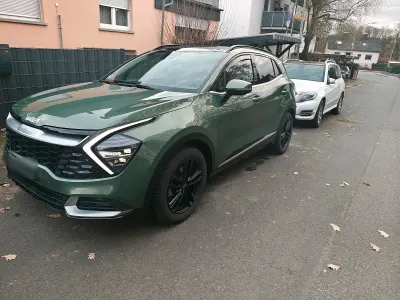 Gebraucht Kia Sportage Spirit 179 PS (131 kW) 2023 Grün SUV