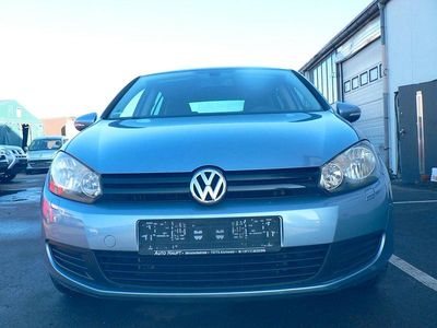 Usata VW Golf VI Trendline 80 CV (58 kW) 2008 Blu Utilitaria