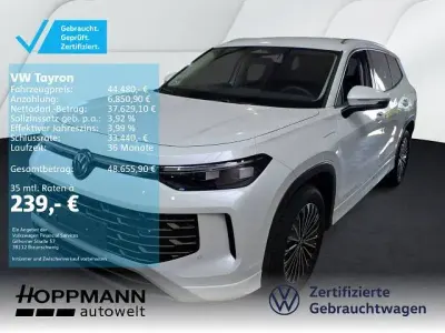 Gebraucht VW Tayron Elegance 272 PS (200 kW) 2025 Oryxweiß perlmutteffekt SUV